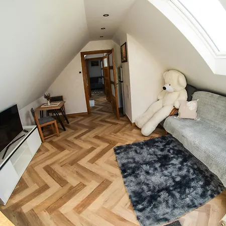 Dom W Chomranicach-domek Grillowy * Chomranice