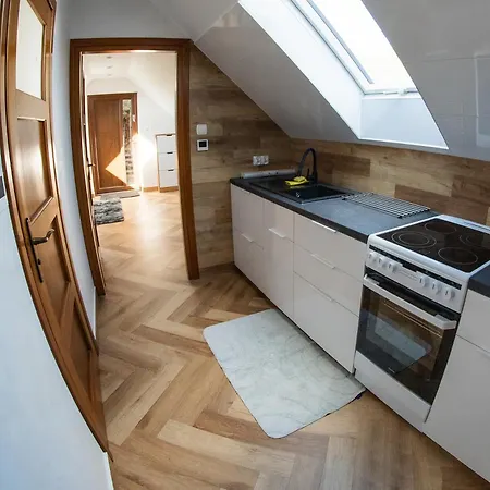 Dom W Chomranicach-domek Grillowy