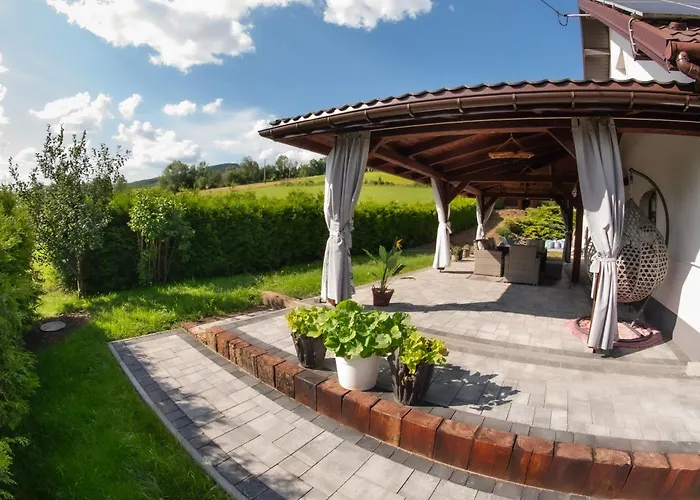 Dom W Chomranicach-domek Grillowy * Chomranice