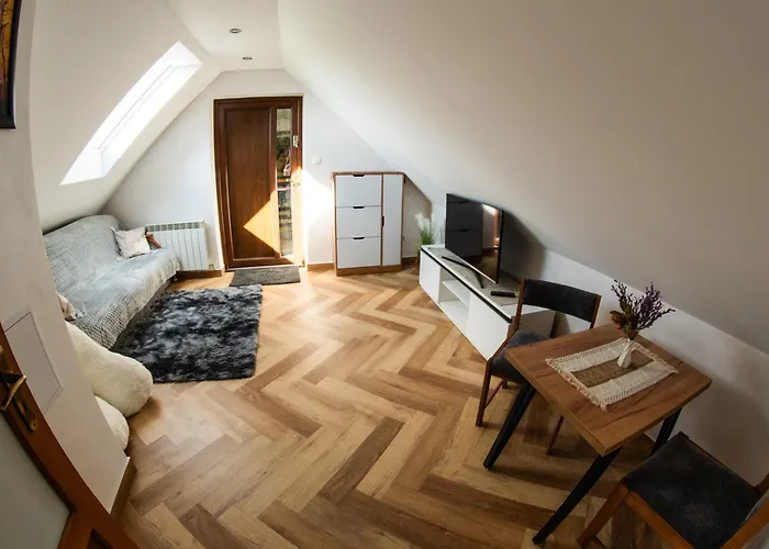 Lägenhet Dom W Chomranicach-domek Grillowy *